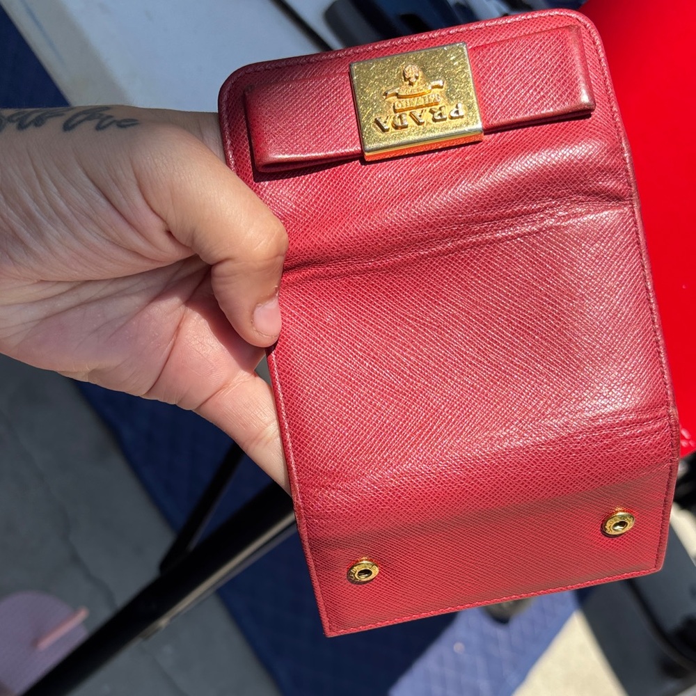 Prada Crimson Leather Key Holder - Picture 4 of 4